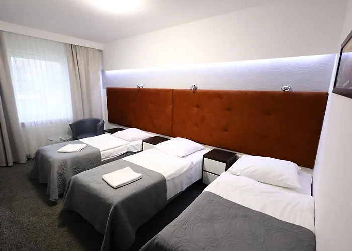 Hotel Junior